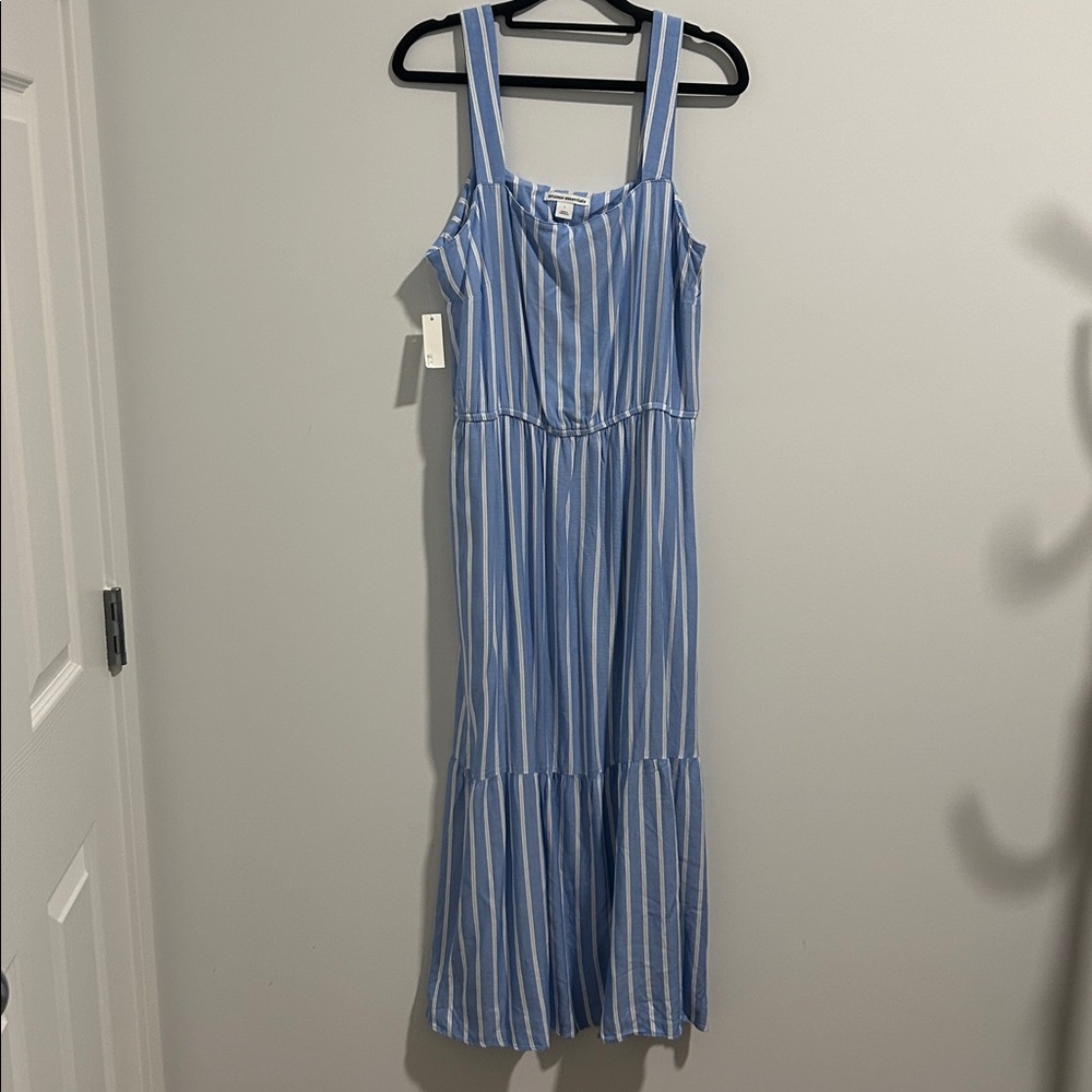 NWT Amazon Essentials Dress With Pockets